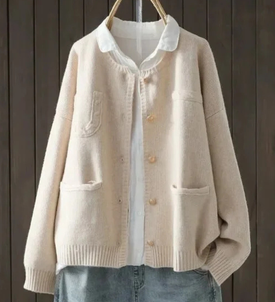 Marcela - Elegant Cardigan