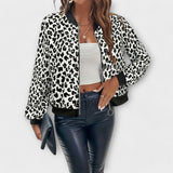 Raquel elegant coat with leopard pattern