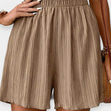 Elegant pleated trousers