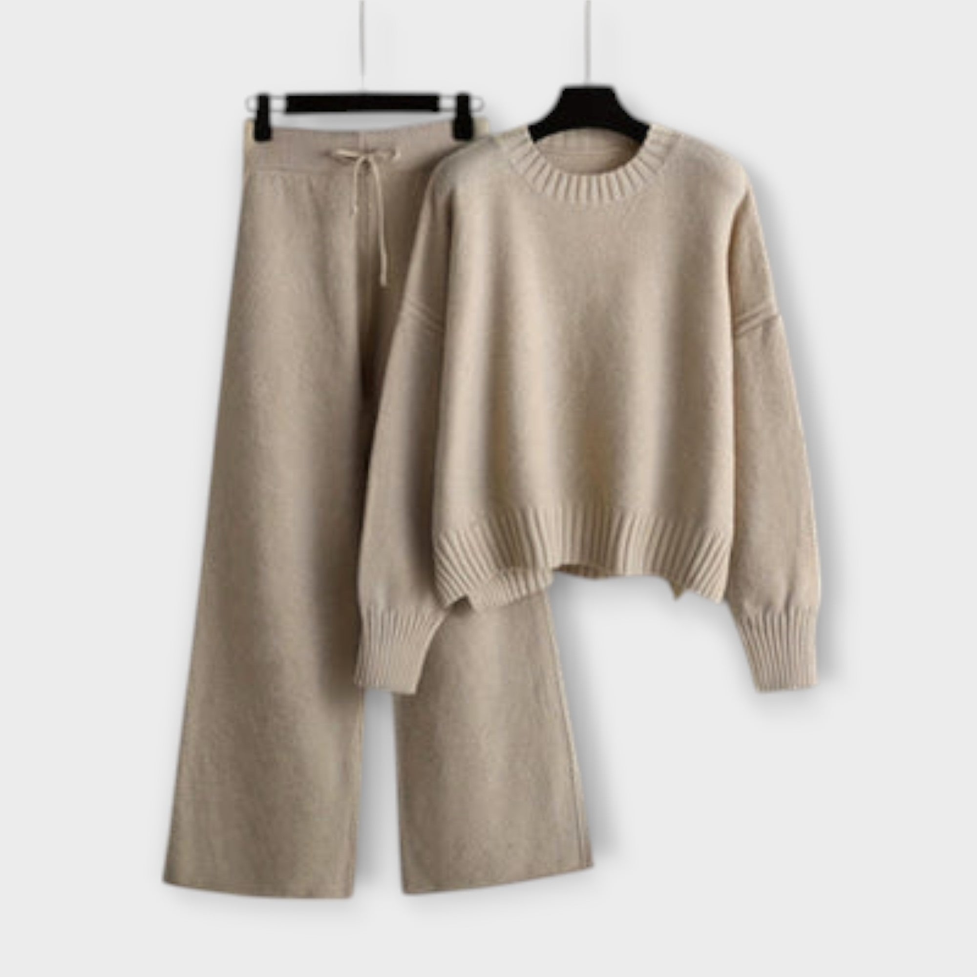 Estela - Casual komplet s vezom
