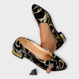 Elegant ballet flats with sophisticated details
