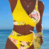 Contrast floral bikini with slit