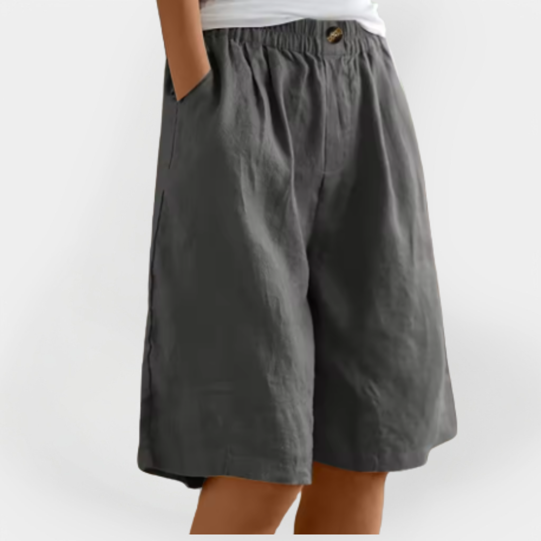 Linen trousers with pockets