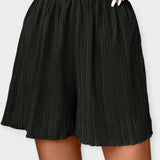 Elegant pleated trousers