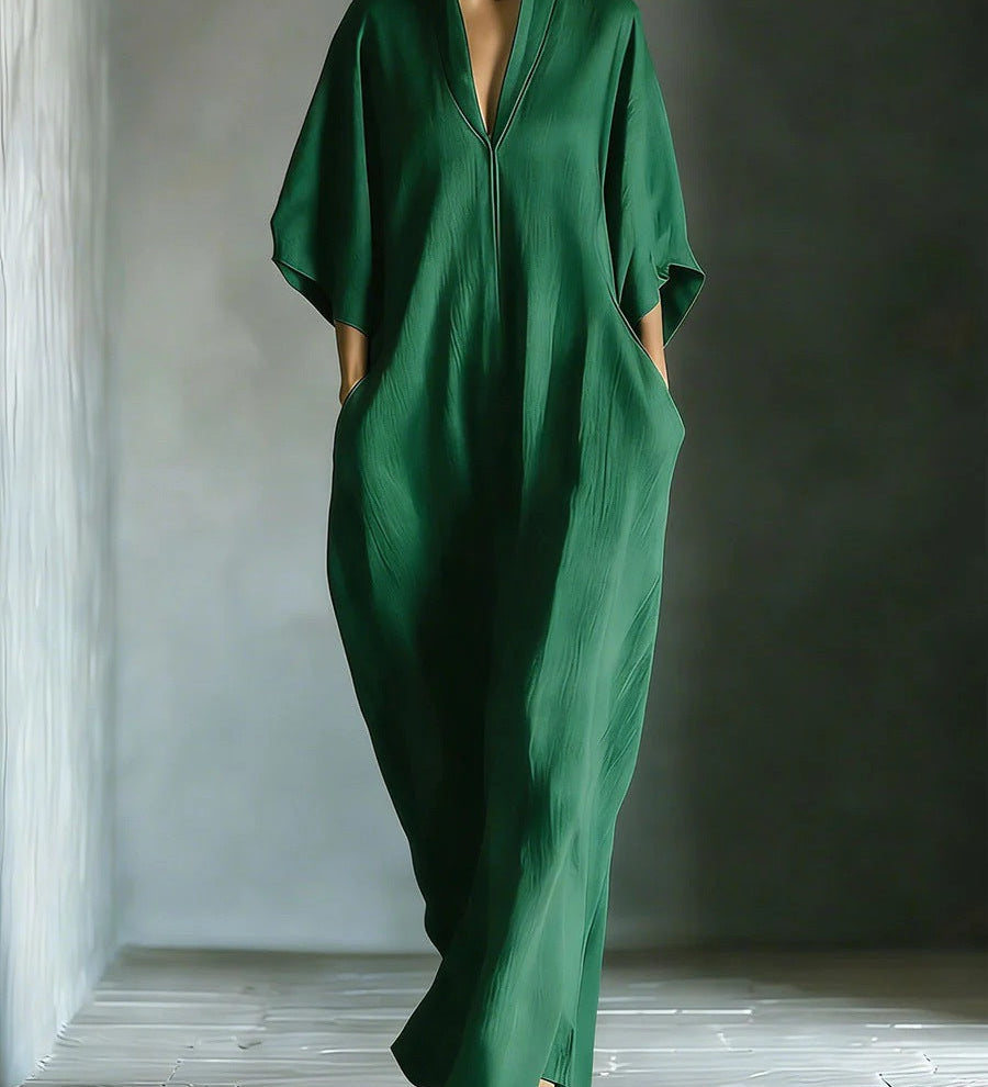 Long dress with 3/4 sleeves and V-neckline
