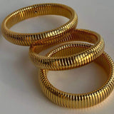 Grooved bracelet