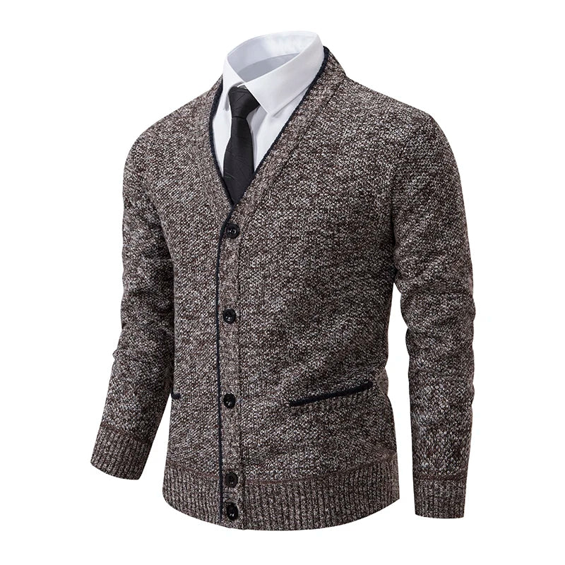 Inovativni Cardigan Gonçalo