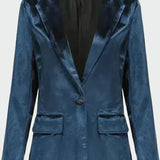 Coat made of quality material