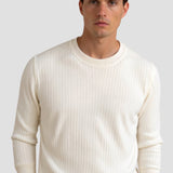 Long-sleeved knit sweater
