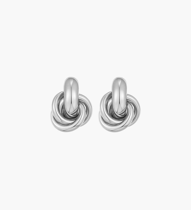 Knot earrings