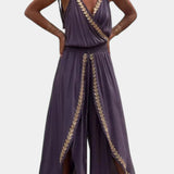 Mono dress with golden details