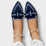 Women's flat shoes with knot design