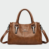 Elegant shoulder bag with a classic design