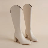 Hilda - Winter Boots with a Chunky Sole