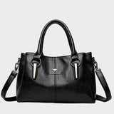 Elegant shoulder bag with a classic design