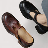 Vera - An elegant and comfortable model for every occasion