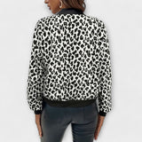 Raquel elegant coat with leopard pattern