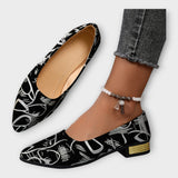 Elegant ballet flats with sophisticated details