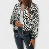 Raquel elegant coat with leopard pattern