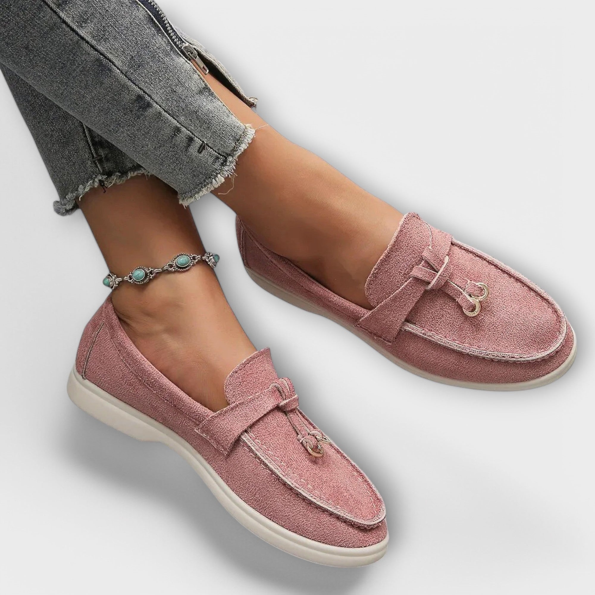 Women's beige moccasins with laces