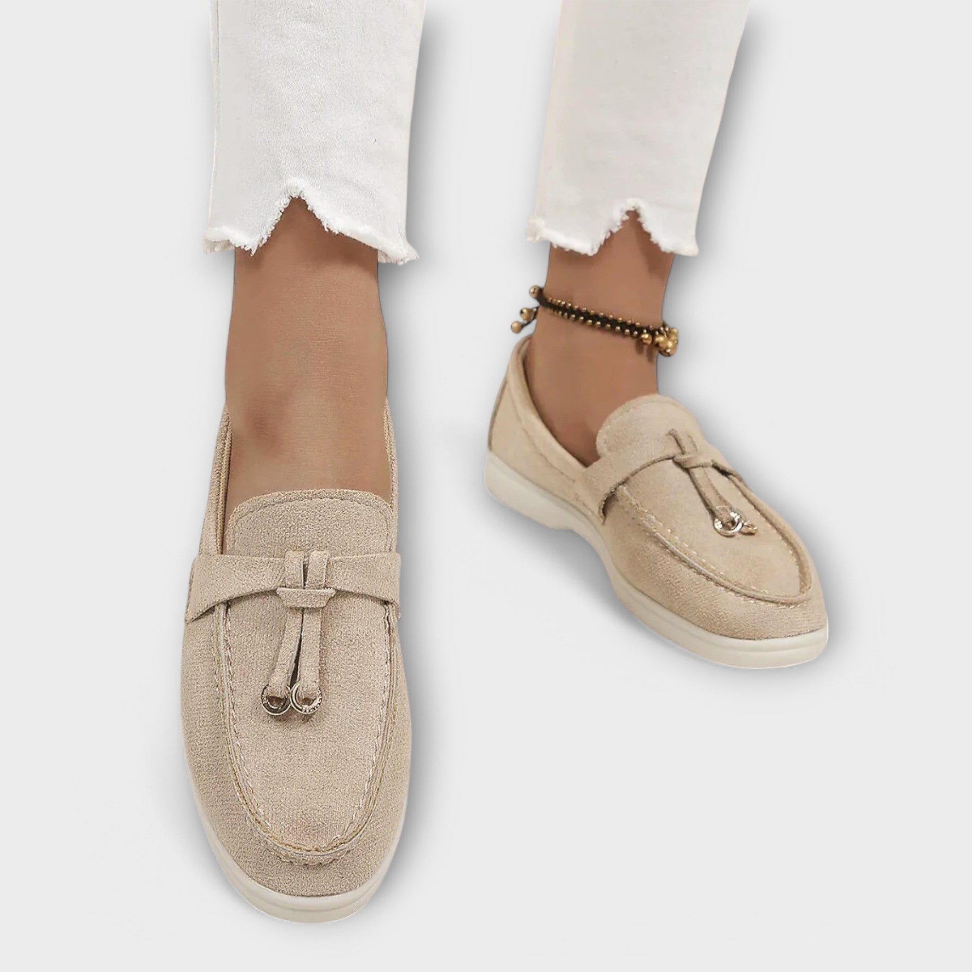 Women's beige moccasins with laces