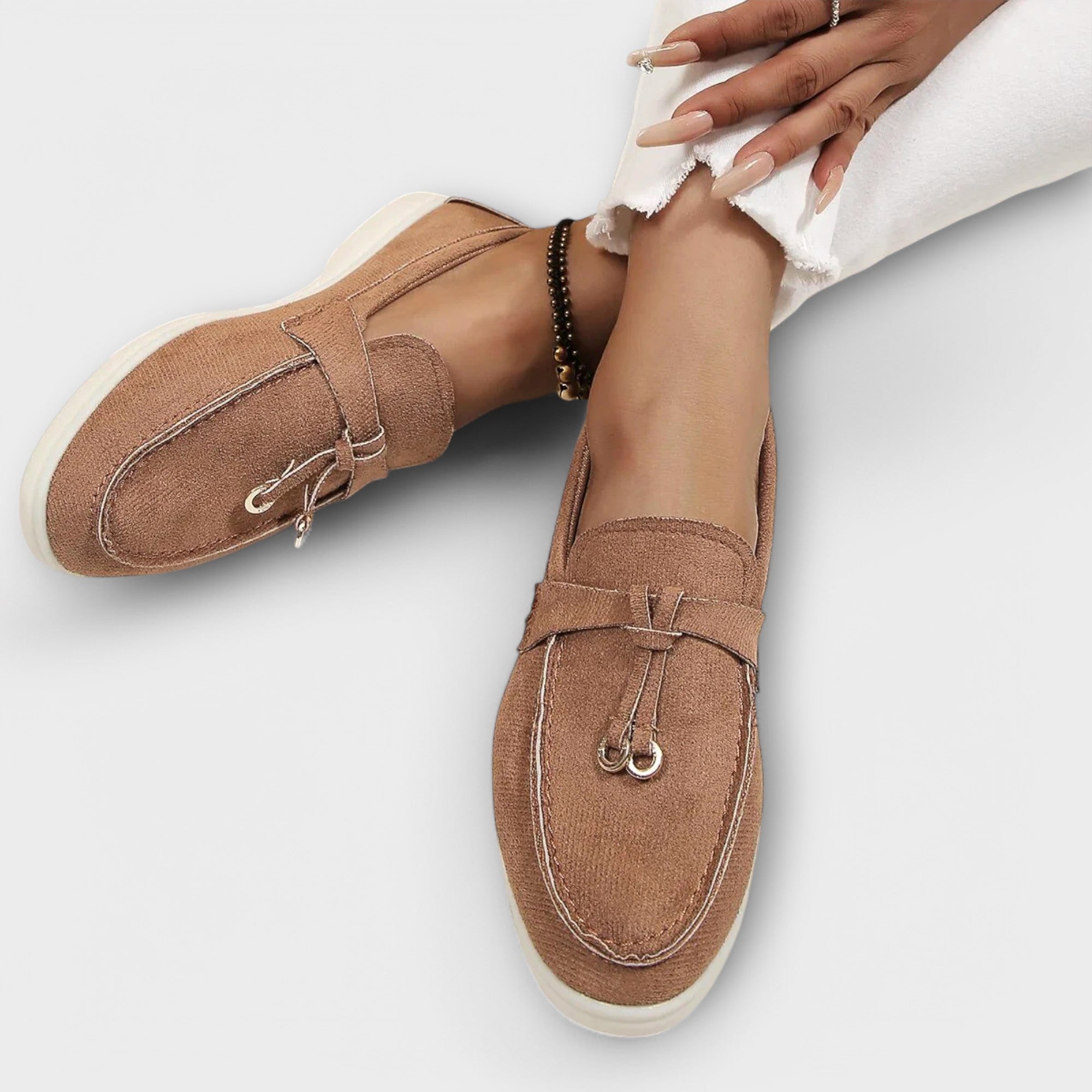 Women's beige moccasins with laces