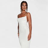 Luna - Dress to flaunt your curves