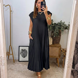 Ana - Dress made of comfortable material
