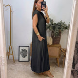 Ana - The Dress of Everlasting Comfort