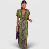 Zoé - Summer Dress with a Light Charm