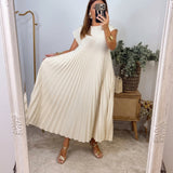 Ana - The Dress of Everlasting Comfort