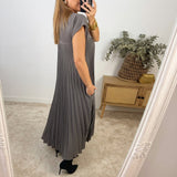 Ana - Dress made of comfortable material