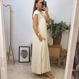 Ana - Dress made of comfortable material